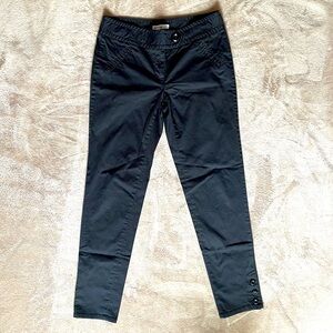 Kensie Stylish Black Button-Detail Cropped Pants Sz8